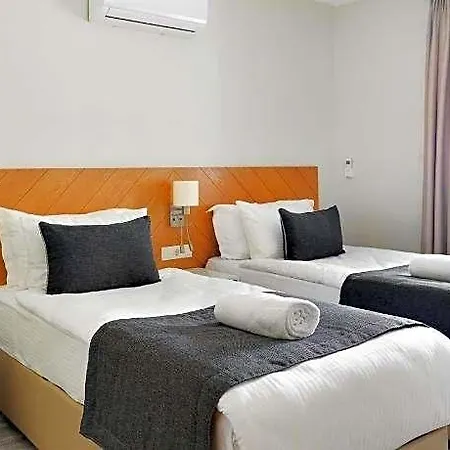 Hotel Dorman 3*