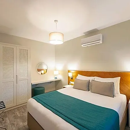 Dorman Hotel 3*